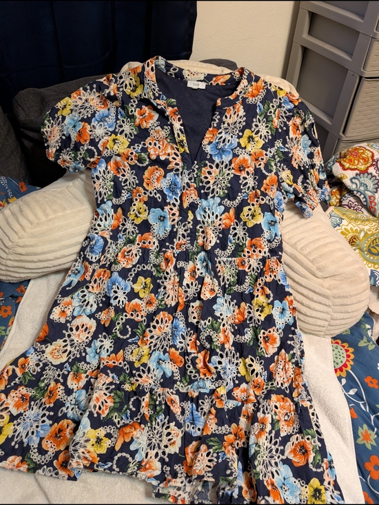 Voy Dresses & Skirts - Voy Navy Floral Eyelet Tiered Dress